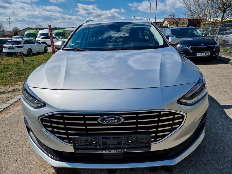 Gebraucht Ford Focus Titanium 120 PS (88 kW) 2022 Silber Kombi