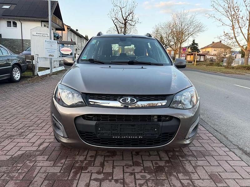 Gebraucht Lada Kalina 87 PS (63 kW) 2016 Braun Kombi