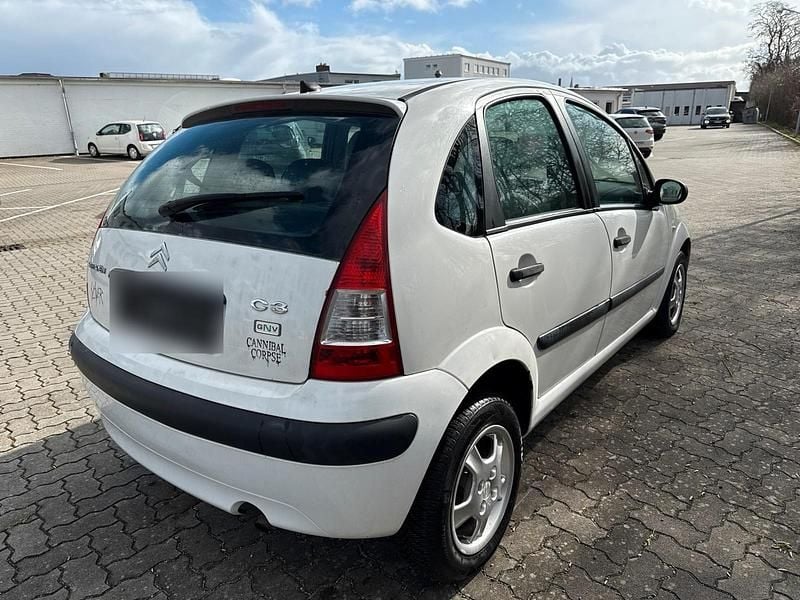 Gebraucht Citroën C3 73 PS (53 kW) 2008 Weiß Kleinwagen