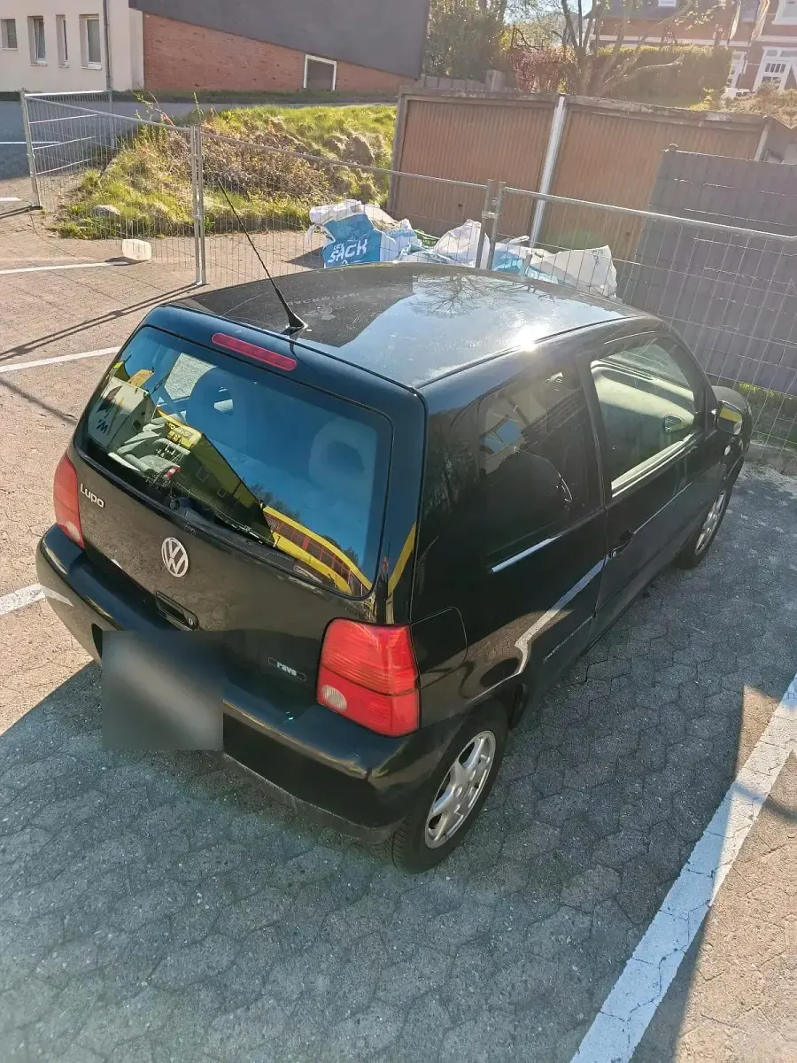 Gebraucht VW Lupo 50 PS (36 kW) 2004 Schwarz Kleinwagen