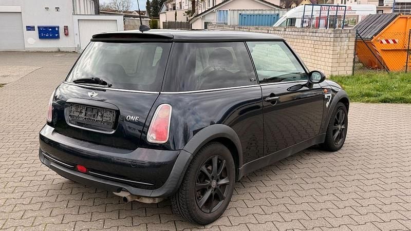 Gebraucht Mini ONE 90 PS (66 kW) 2006 Schwarz Kleinwagen