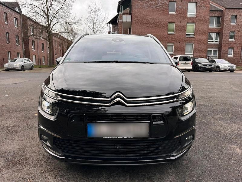 Gebraucht Citroën C4 SpaceTourer Shine 164 PS (120 kW) 2019 Schwarz Van / Kleinbus
