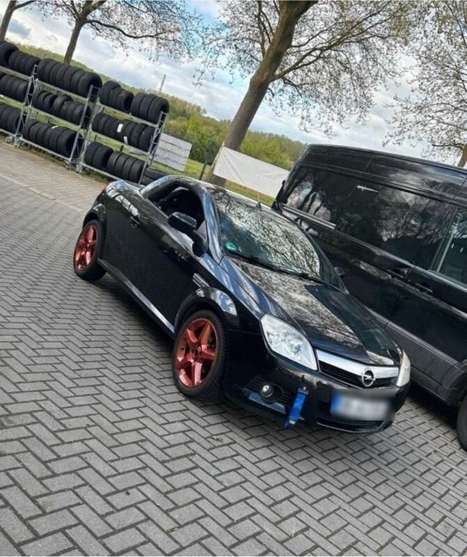 Schwarz Gebraucht 2007 Opel Tigra Cabrio | 3.500 € (Fairer Preis) - Bild 1/3