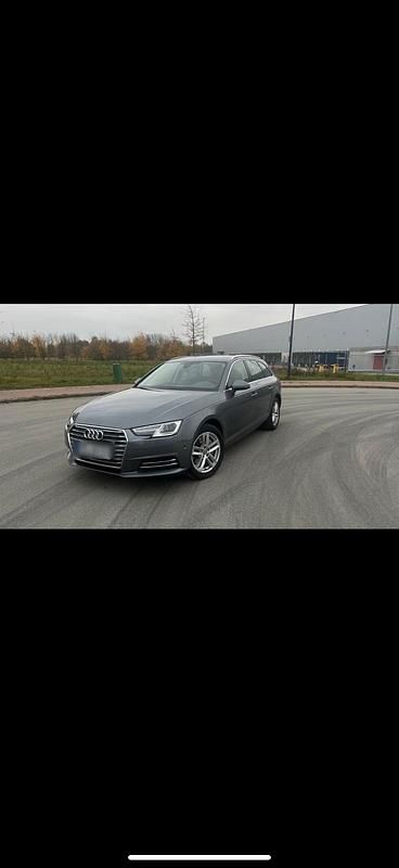 Grau Gebraucht 2016 Audi A4 Ambiente Kombi | 15.999 € (Guter Preis) - Bild 1/4