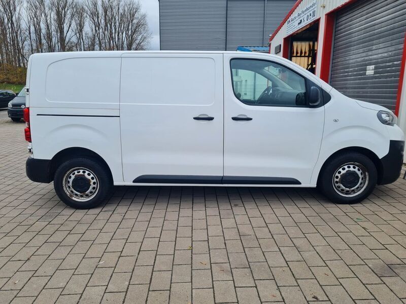 Gebraucht Peugeot Expert 122 PS (89 kW) 2019 Weiß Van