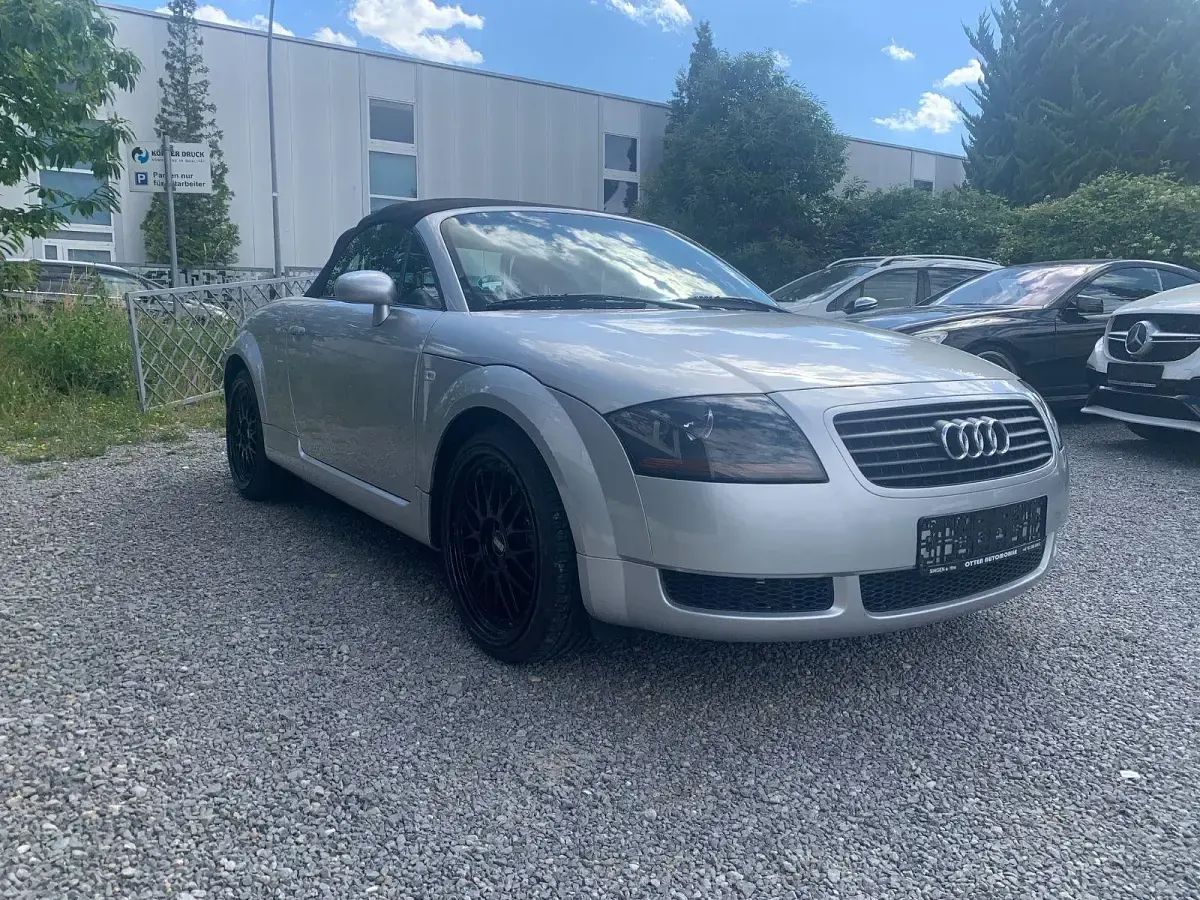 Gebraucht Audi TT Roadster Sport 150 PS (110 kW) 2001 Silber Cabrio