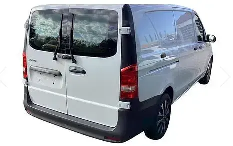 Gebraucht Mercedes e-Vito 86 kW (118 PS) 2024 Artic white Van