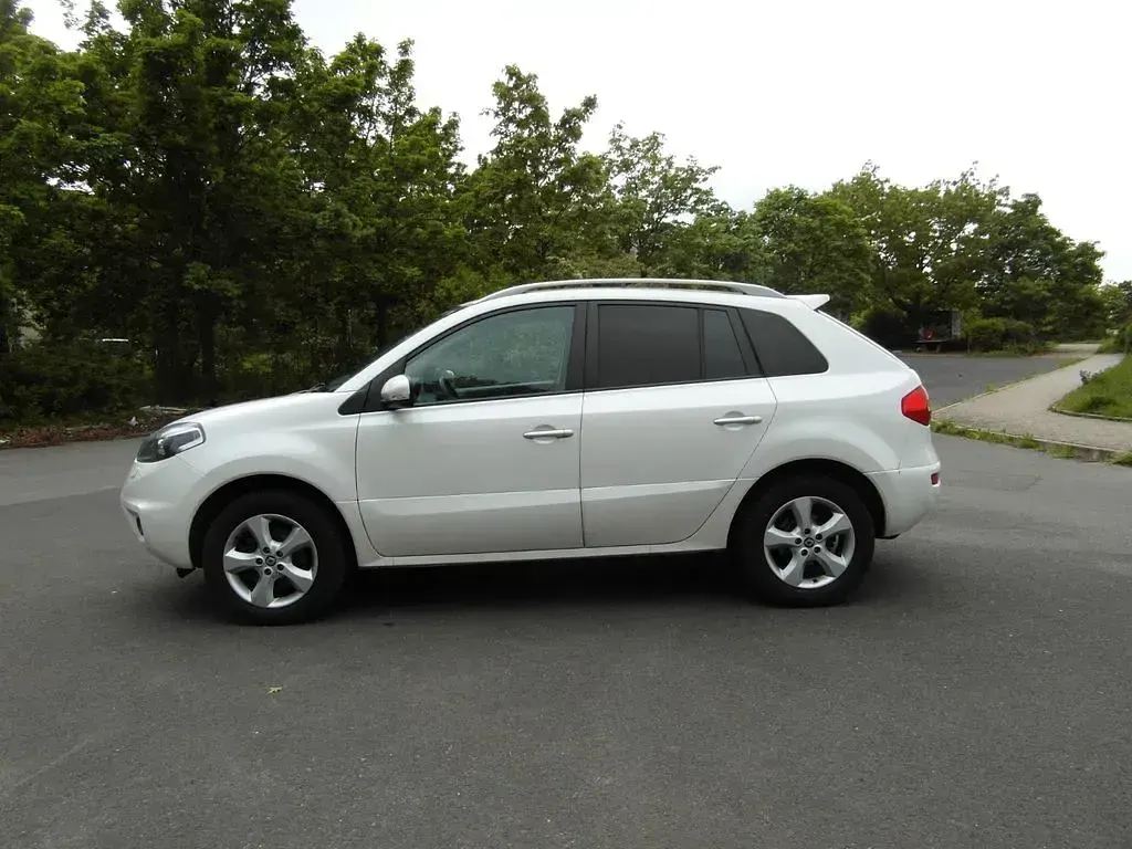 Occasion Renault Koleos Night&Day 150 ch (110 kW) 2012 Blanc SUV