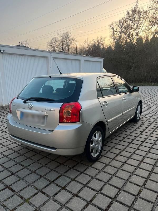 Gebraucht Toyota Corolla 2005 Silber Limousine