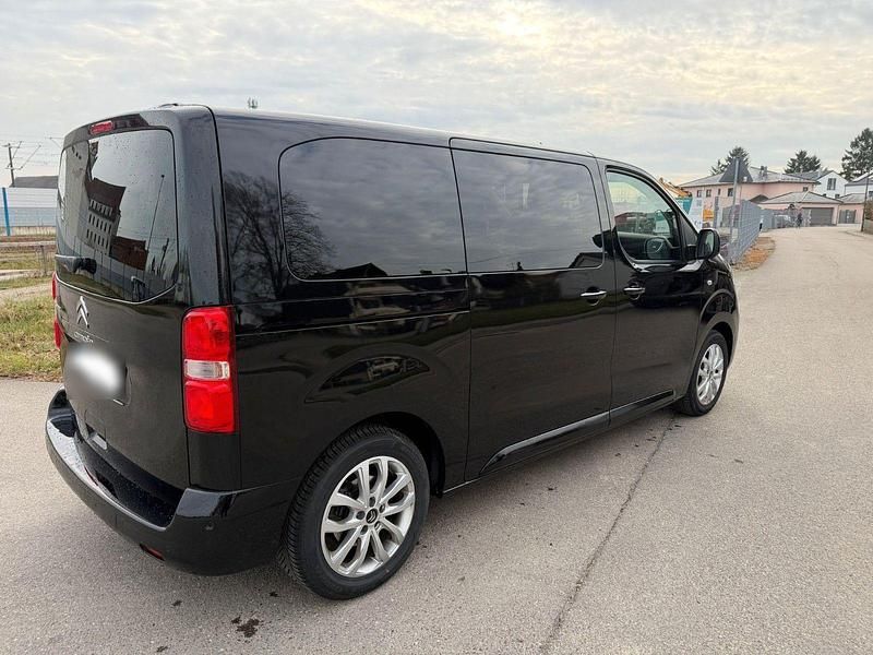 Gebraucht Citroën Spacetourer Shine 177 PS (130 kW) 2021 Schwarz Van / Kleinbus