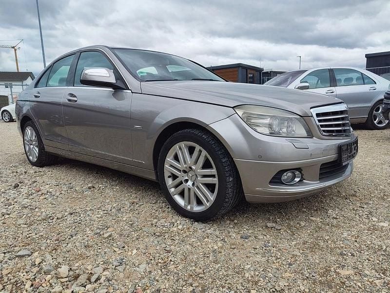 Gebraucht Mercedes C230 Elegance 204 PS (150 kW) 2008 Grau Limousine