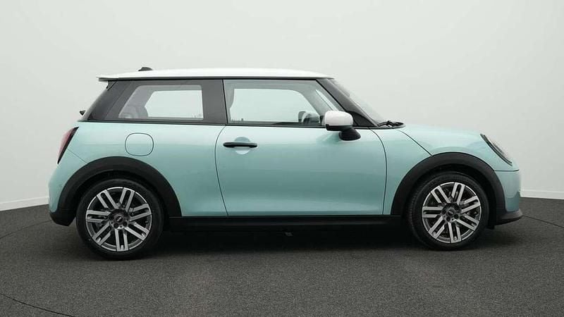 Gebraucht Mini Cooper S Classic 204 PS (150 kW) 2024 Grün Kleinwagen