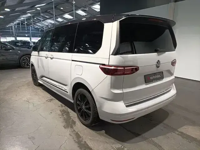 Używany VW Multivan Edition 136 KM (100 kW) 2024 Biały Minivan