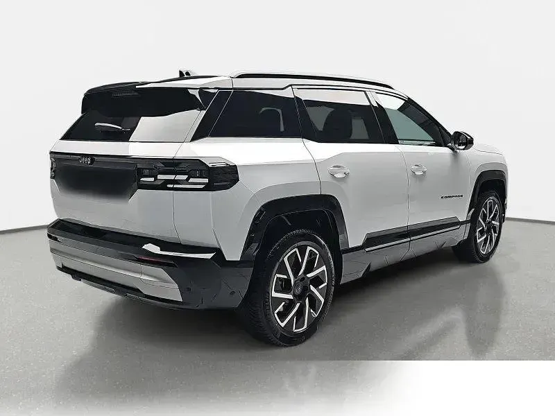 Neu Jeep Compass 156 kW (213 PS) 2026 Metallic SUV