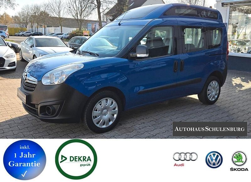 Usata Opel Combo 95 CV (69 kW) 2017 Blu Monovolume