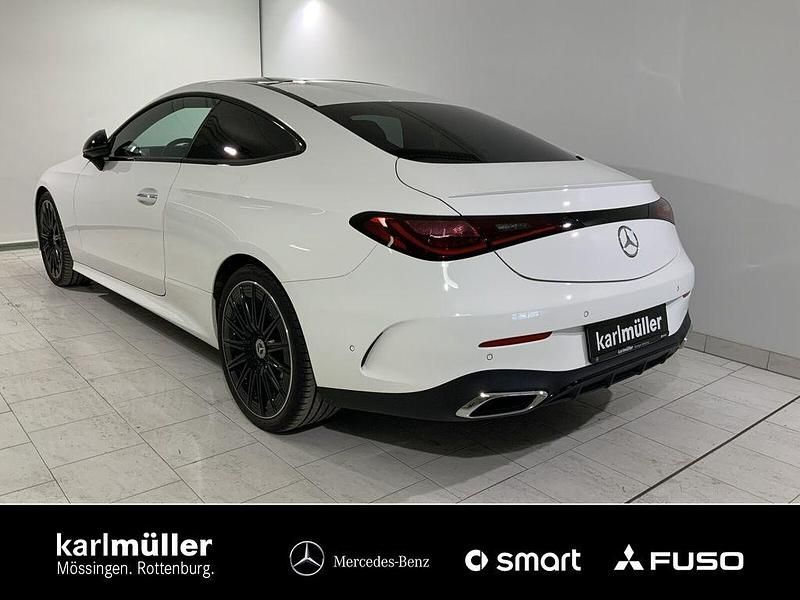Gebraucht Mercedes CLE300 AMG 258 PS (189 kW) 2024 Unilack polarweiß Coupé