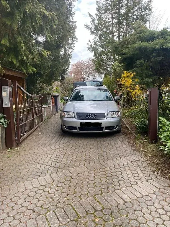 Second-hand Audi A6 179 CP (131 kW) 2003 Gri Break