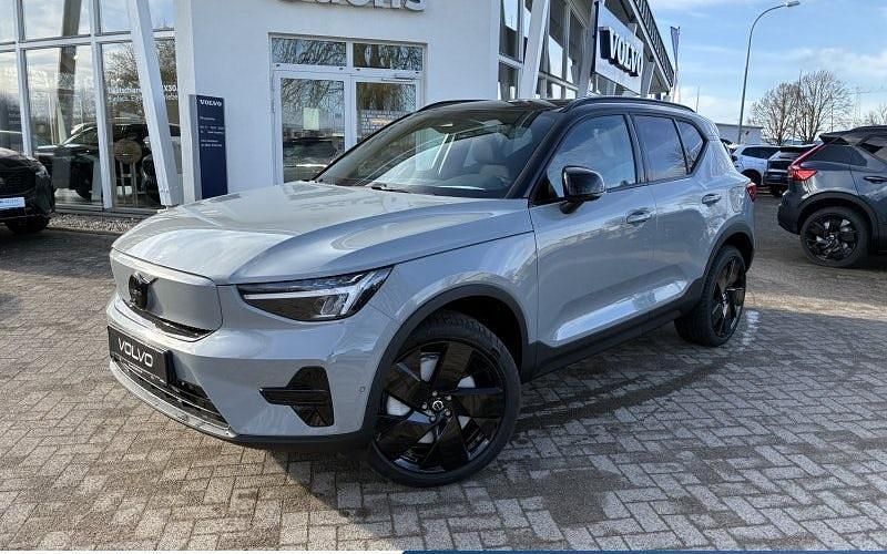 Neu Volvo EX40 Plus 175 kW (238 PS) 2026 Grau SUV