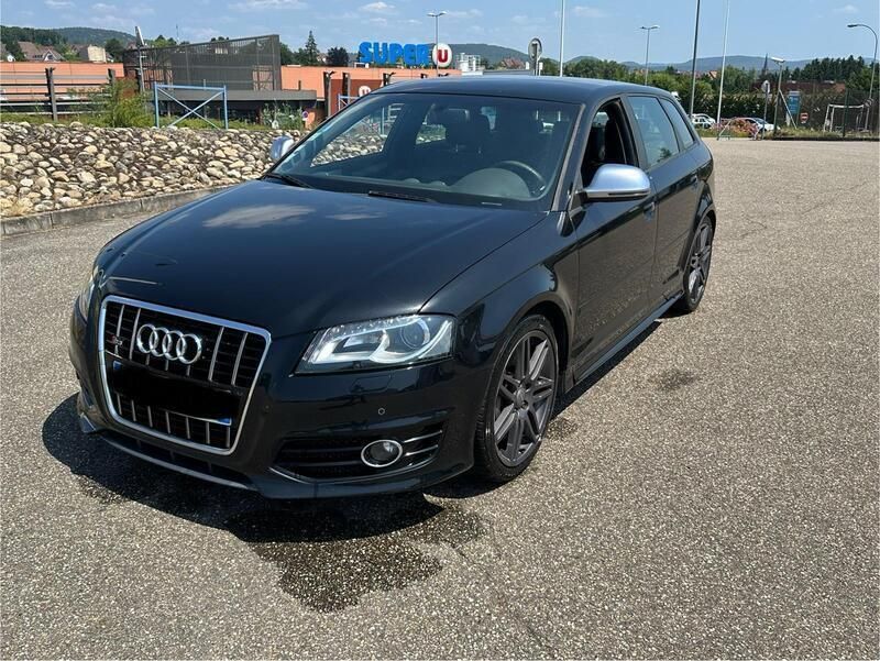 Schwarz Gebraucht 2009 Audi S3 Comfort Kleinwagen | 9.999 € - Bild 1/4