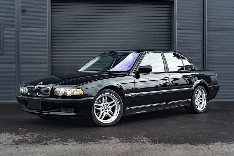 Gebraucht BMW 740 286 PS (210 kW) 2001 Schwarz Limousine