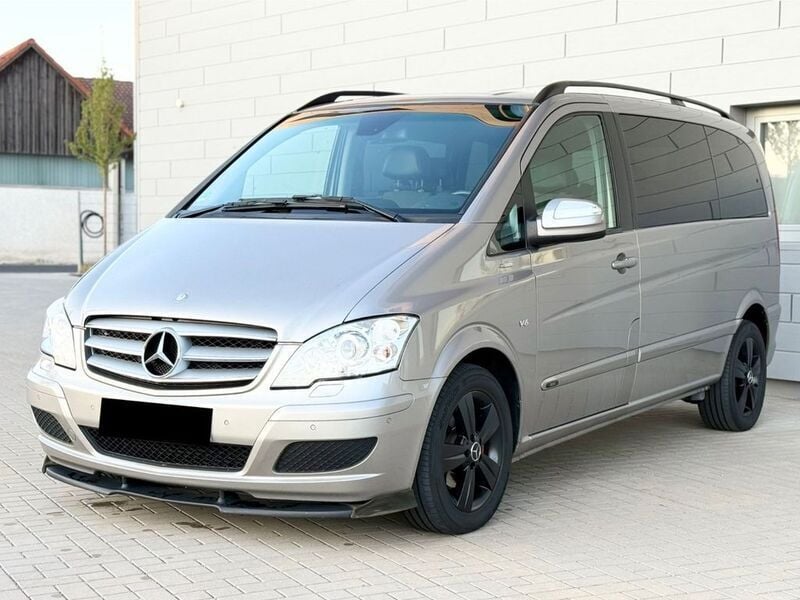 Grau Gebraucht 2011 Mercedes Viano Edition Van / Kleinbus | 13.800 € (Superpreis) - Bild 1/4