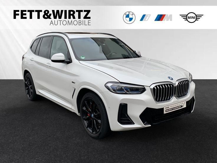 Mineralweiss metallic Gebraucht 2022 BMW X3 M Sport SUV | 41.295 € (Etwas zu teuer) - Bild 1/3