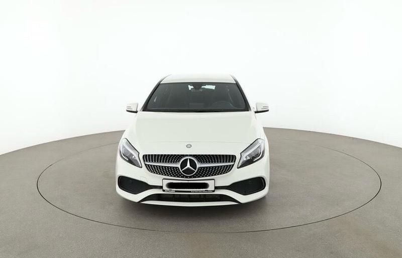 Weiß Gebraucht 2017 Mercedes A200 Limousine | 14.500 € (Fairer Preis) - Bild 1/4