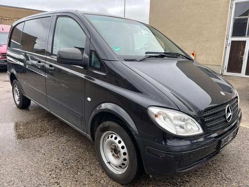 Schwarz Gebraucht 2008 Mercedes Vito Van / Kleinbus | 3.770 € (Guter Preis) - Bild 1/4