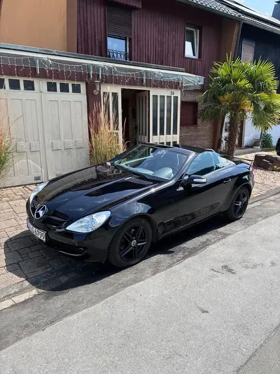 Gebraucht Mercedes SLK200 163 PS (119 kW) 2006 Schwarz Cabrio