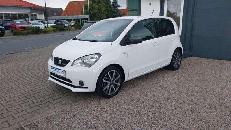 Weiß Gebraucht 2017 Seat Mii FR-Line Kleinwagen | 9.499 € (Etwas zu teuer) - Bild 1/4