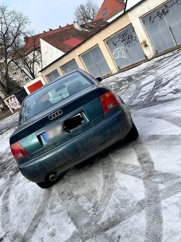 Gebraucht Audi A4 125 PS (91 kW) 1995 Limousine