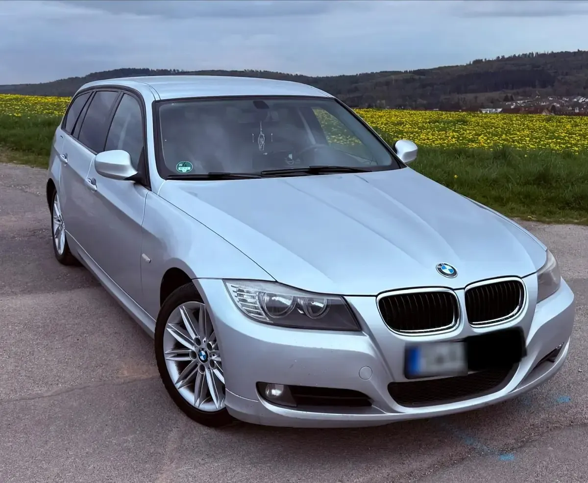 Usata BMW 318 143 CV (105 kW) 2012 Argento Station wagon