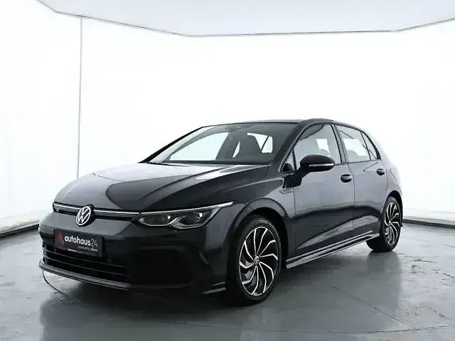 Gebraucht VW Golf VIII R-line 150 PS (110 kW) 2023 Grau Limousine