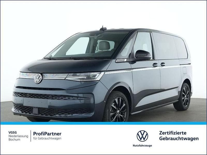 Blau Gebraucht 2024 VW Multivan Style Van / Kleinbus | 55.890 € (Fairer Preis) - Bild 1/4