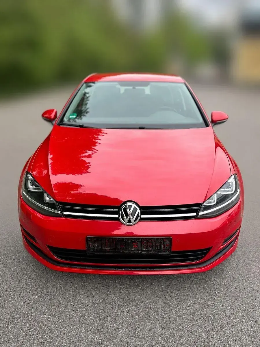 Gebraucht VW Golf VII Comfortline 140 PS (102 kW) 2013 Rot Limousine
