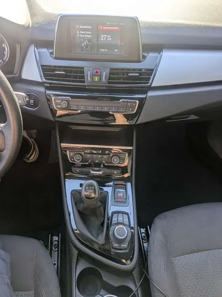 Gebraucht BMW 216 Advantage 109 PS (80 kW) 2022 Weiß Coupé