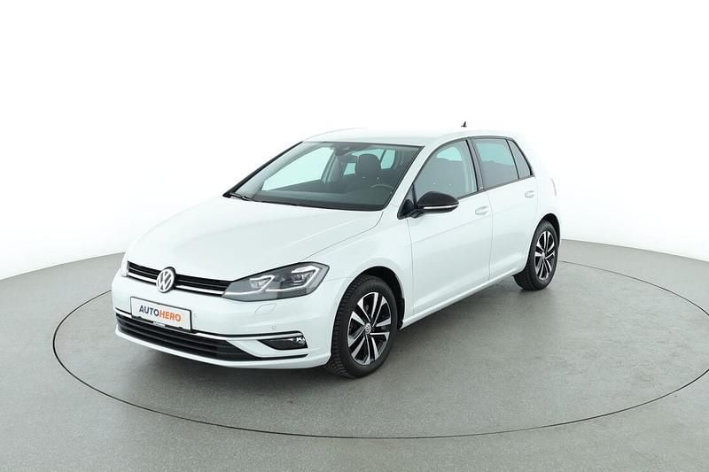 Weiß Gebraucht 2019 VW Golf VII IQ Drive Limousine | 18.350 € (Guter Preis) - Bild 1/3