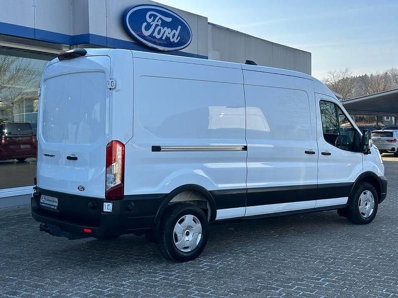 Gebraucht Ford Transit Trend 131 PS (96 kW) 2025 Frostweiß Van / Kleinbus