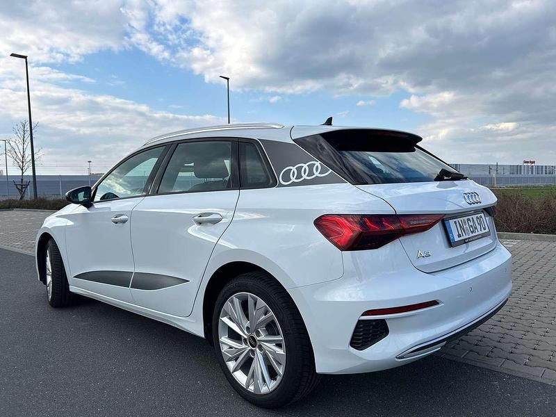 Używany Audi A3 Advanced 110 KM (80 kW) 2024 Biały Kombi