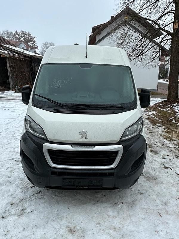 Weiß Gebraucht 2017 Peugeot Boxer Van | 7.800 € (Superpreis) - Bild 1/4
