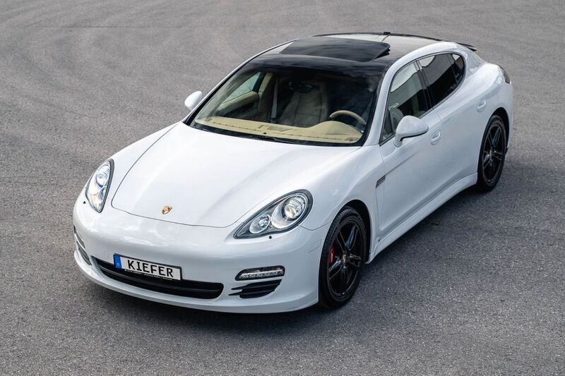 Weiß Gebraucht 2012 Porsche Panamera Limousine | 28.950 € (Fairer Preis) - Bild 1/4