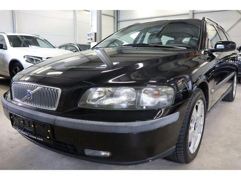 Schwarz Gebraucht 2005 Volvo V70 Kombi | 2.950 € (Teuer) - Bild 1/4