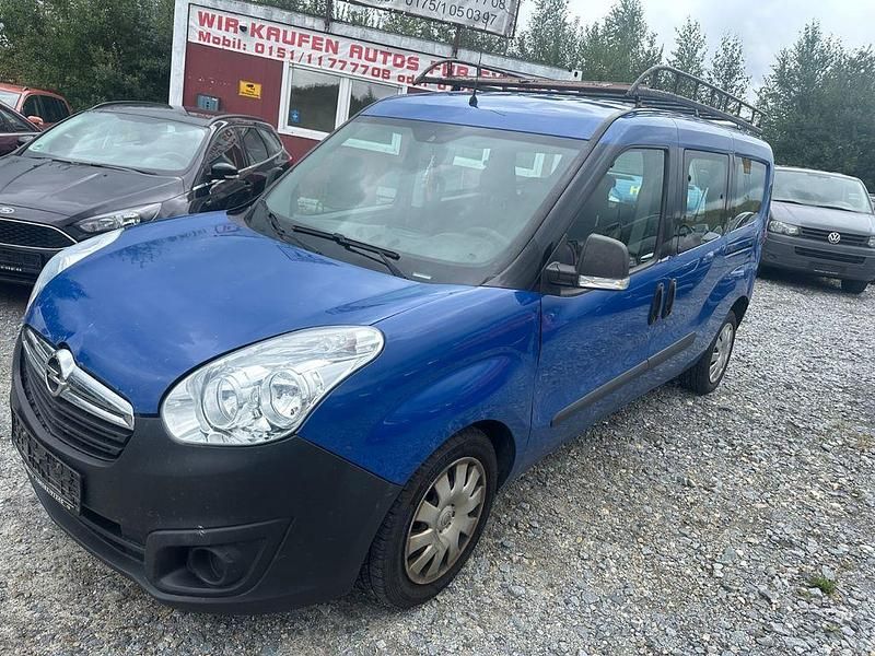 Blau Gebraucht 2015 Opel Combo Selection Van / Kleinbus | 3.500 € (Fairer Preis) - Bild 1/4