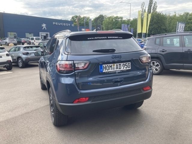Gebraucht Jeep Compass 241 PS (177 kW) 2024 Blue shade metallic clear coat SUV