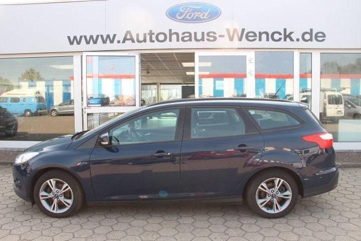 Blau Gebraucht 2013 Ford Focus SYNC Edition Limousine | 1.589 € (Superpreis) - Bild 1/4