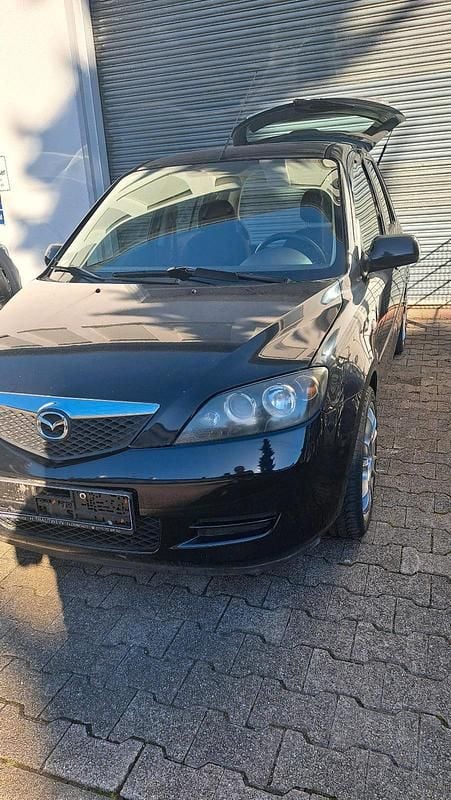 Schwarz Gebraucht 2007 Mazda 2 Kleinwagen | 2.700 € (Fairer Preis) - Bild 1/4