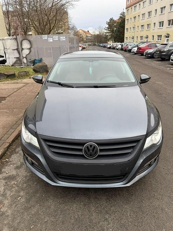 Grau Gebraucht 2012 VW CC Limousine | 7.500 € (Superpreis) - Bild 1/4