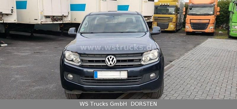 Gebraucht VW Amarok Trendline 179 PS (131 kW) 2015 Blau Abholung