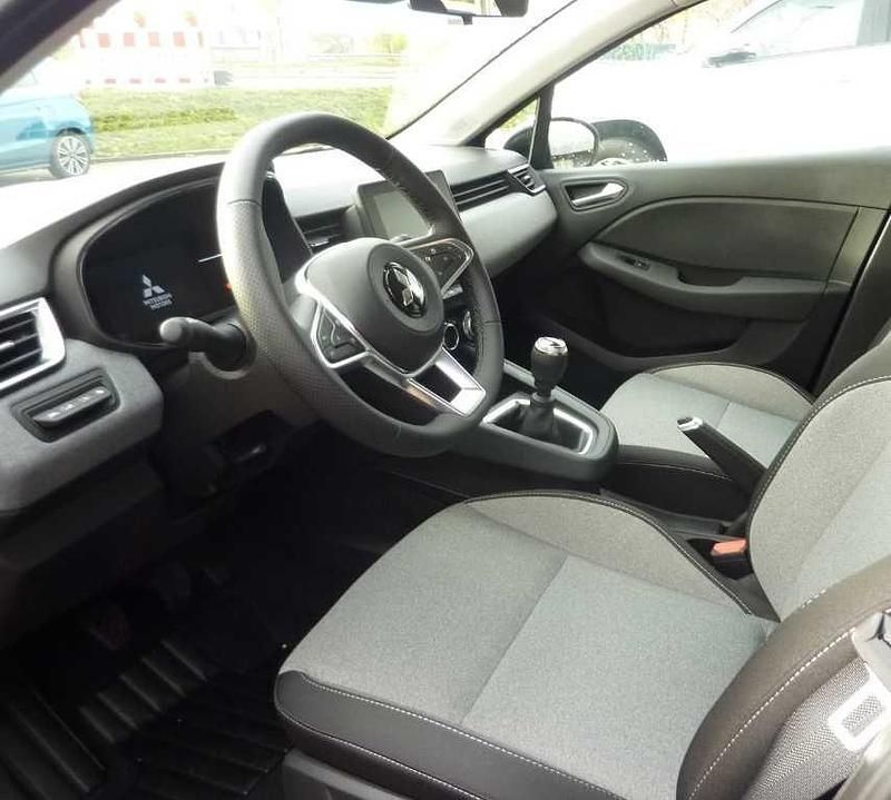 Neu Mitsubishi Colt Plus 67 PS (49 kW) 2025 Blau Limousine