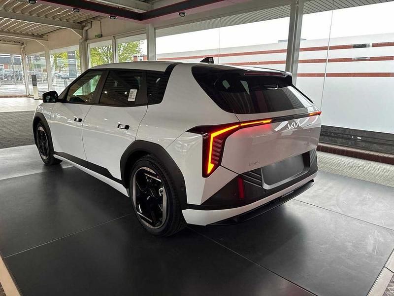 Neu Kia EV4 Earth 150 kW (204 PS) 2025 Weiß Kleinwagen